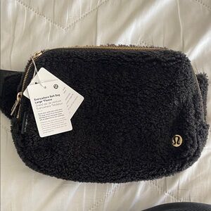 Lululemon Large Black Fleece Belt Bag